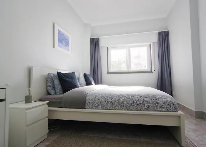 Casa Dora New Mordern 3 Bedrooms Кашкайш
